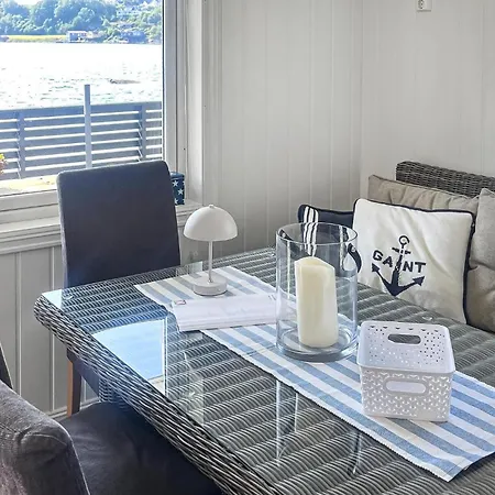 Сasa de vacaciones Stunning In With Kitchen