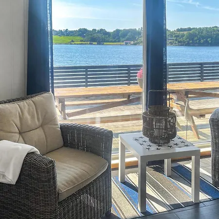 Stunning In With Kitchen Σπίτι διακοπών Sveio