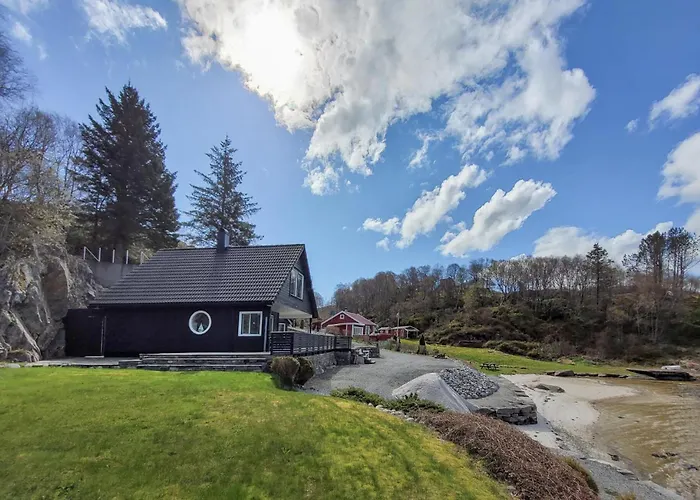 Stunning In With Kitchen Feriehus *