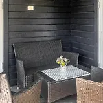 Vakantiehuis Front In With Wifi *