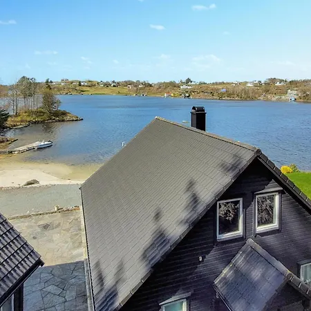 Cozy Home In Sveio With House Sea View *